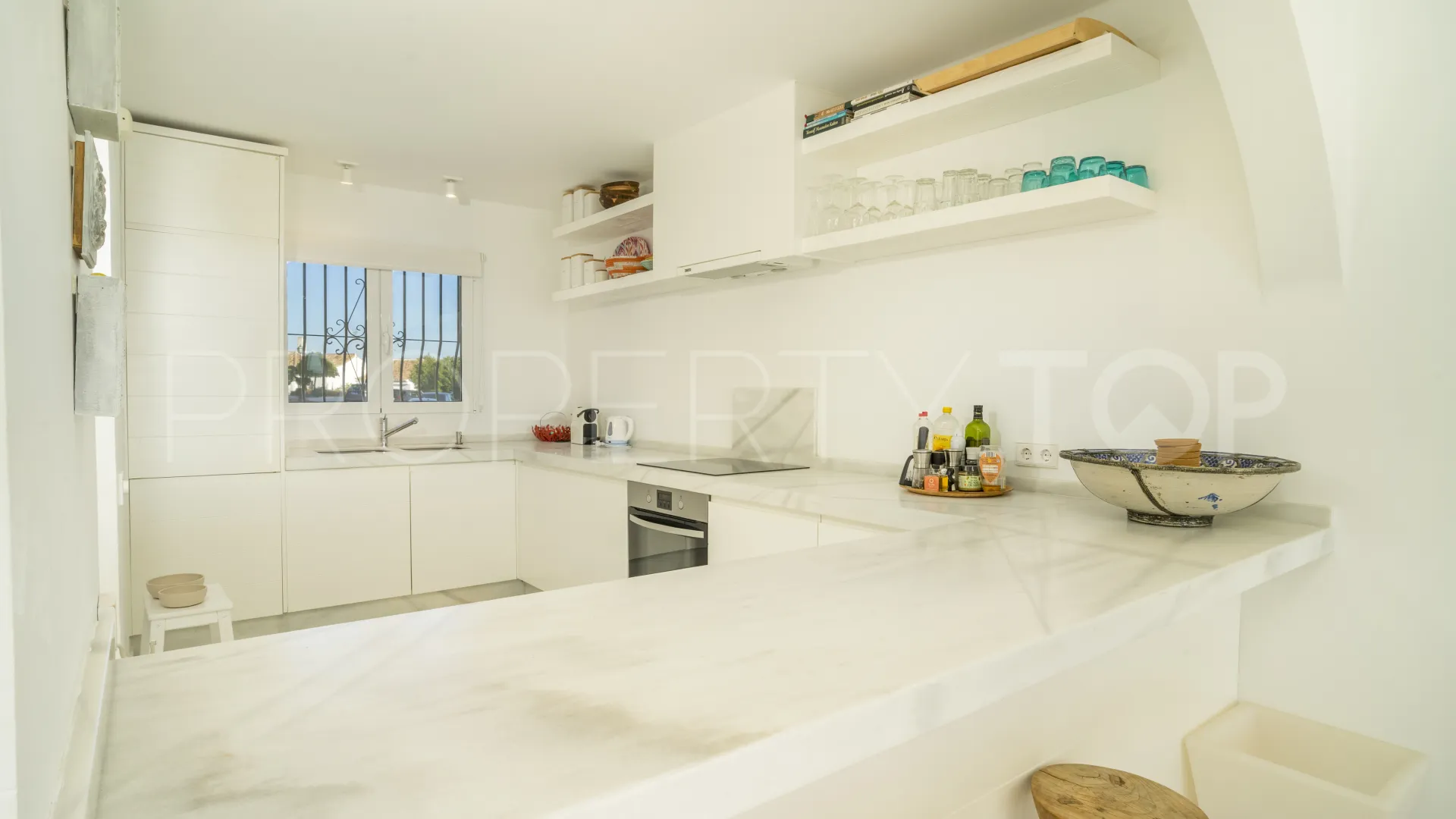 Town house for sale in Lomas de los Monteros with 4 bedrooms