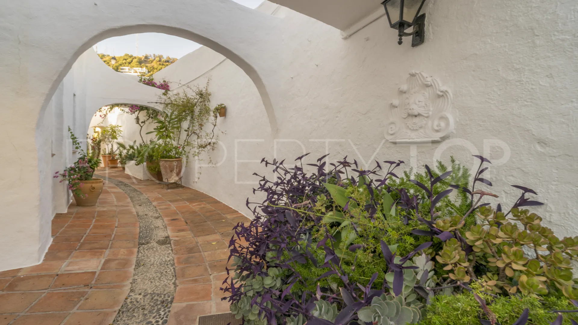 Town house for sale in Lomas de los Monteros with 4 bedrooms