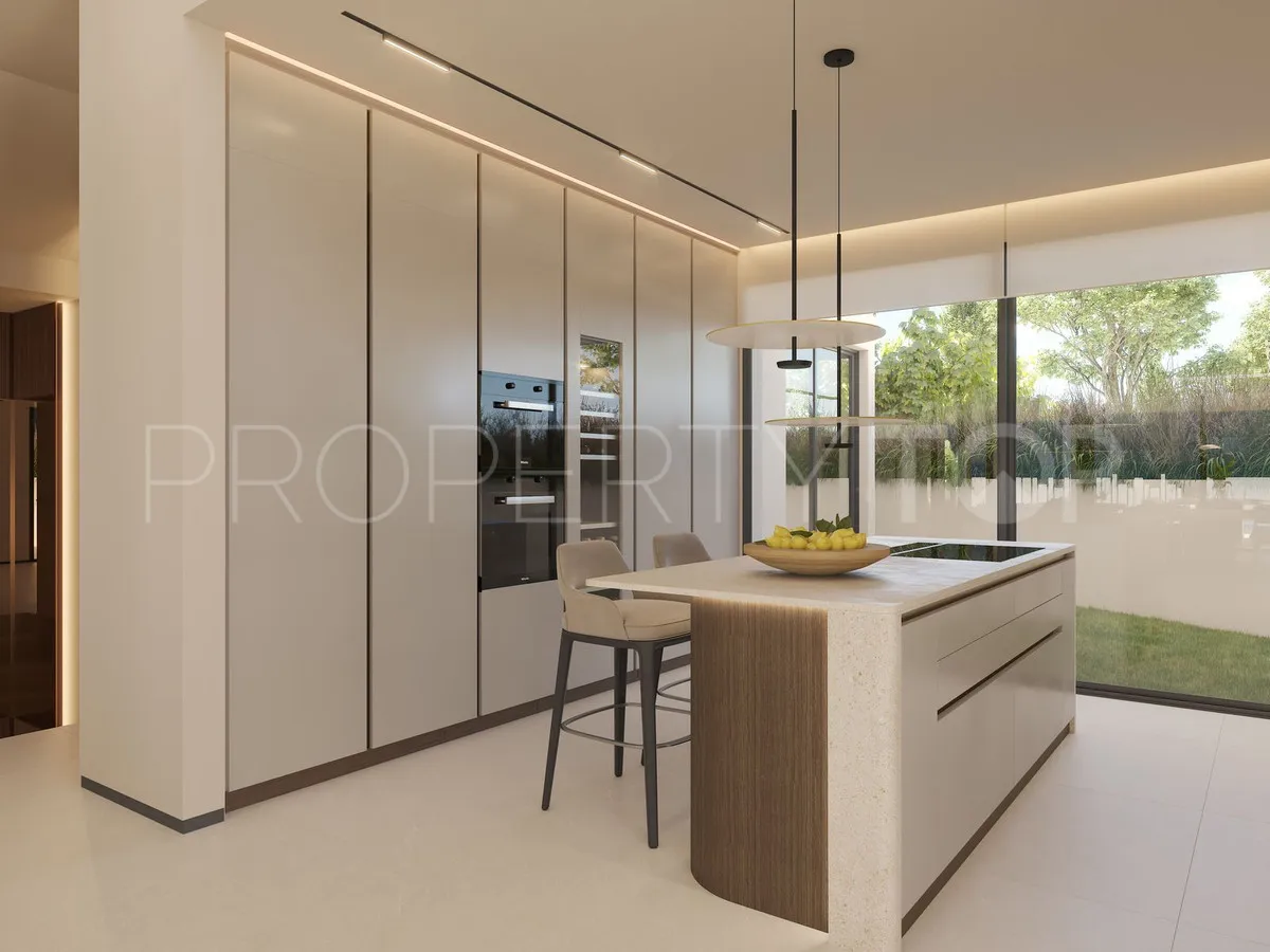 Adosado de 3 dormitorios en venta en Marbella Ciudad