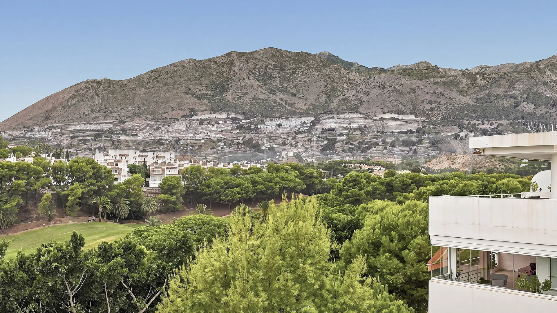 3 bedrooms apartment for sale in Benalmadena Costa
