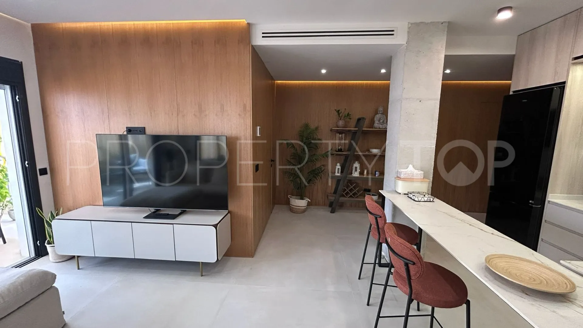 Se vende apartamento planta baja con 2 dormitorios en Andalucia del Mar