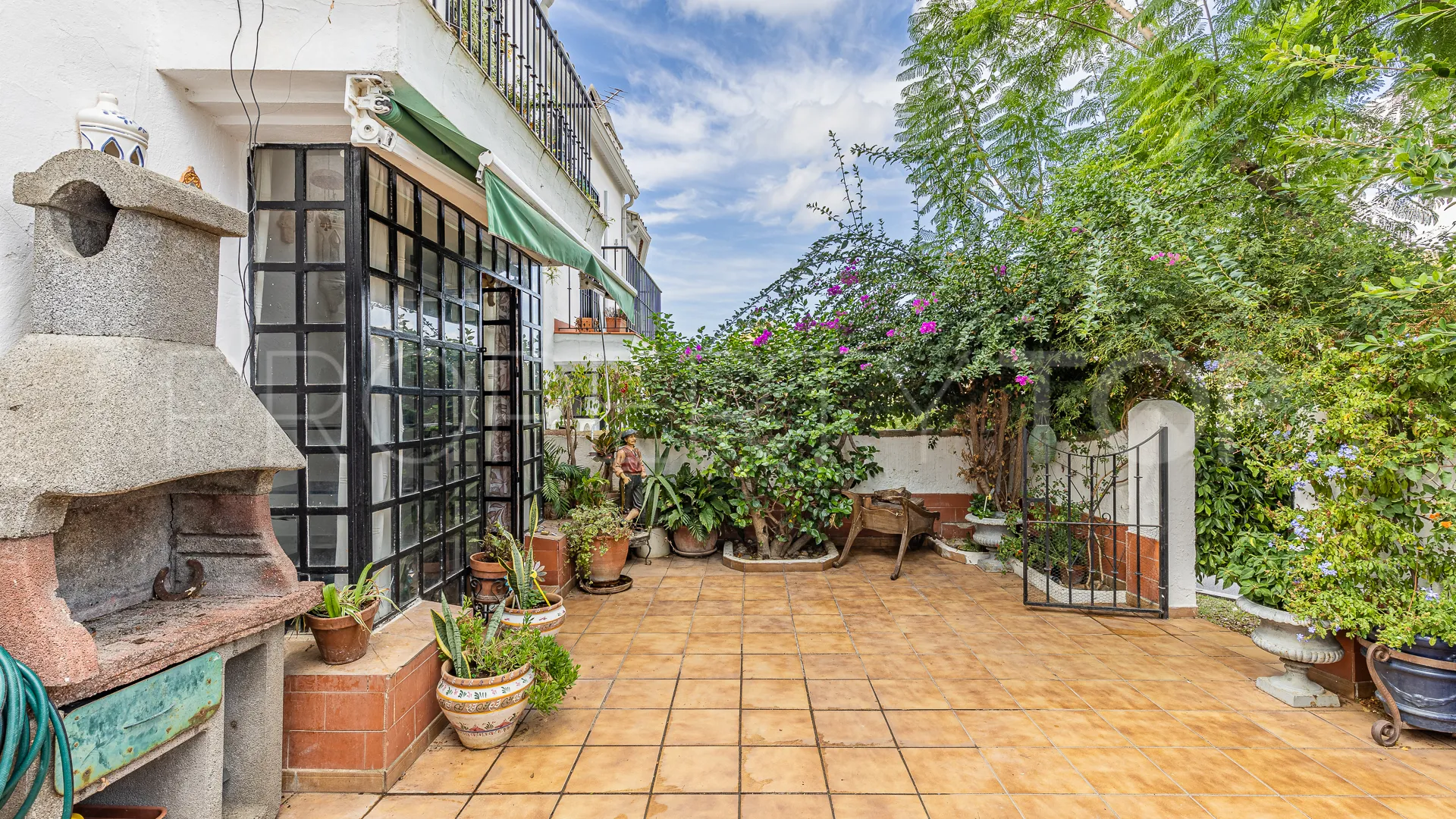 For sale Bello Horizonte 2 bedrooms town house