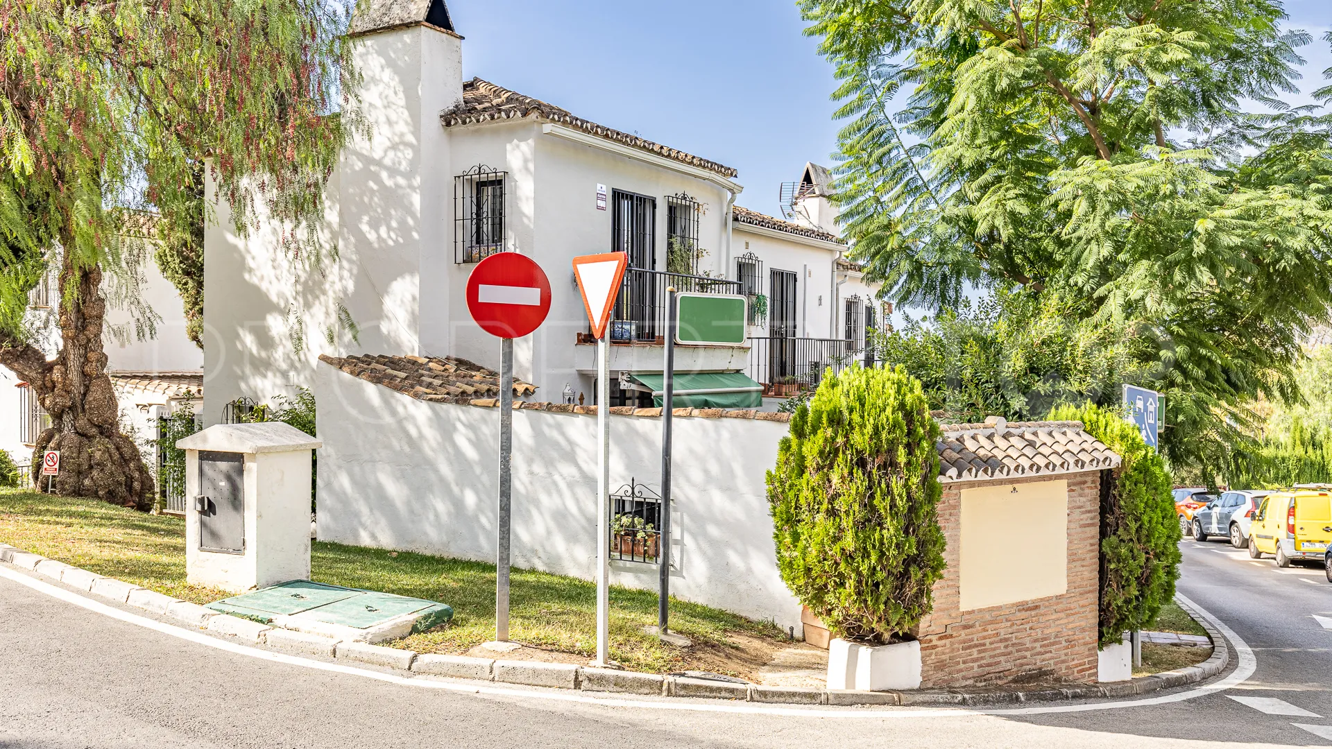For sale Bello Horizonte 2 bedrooms town house