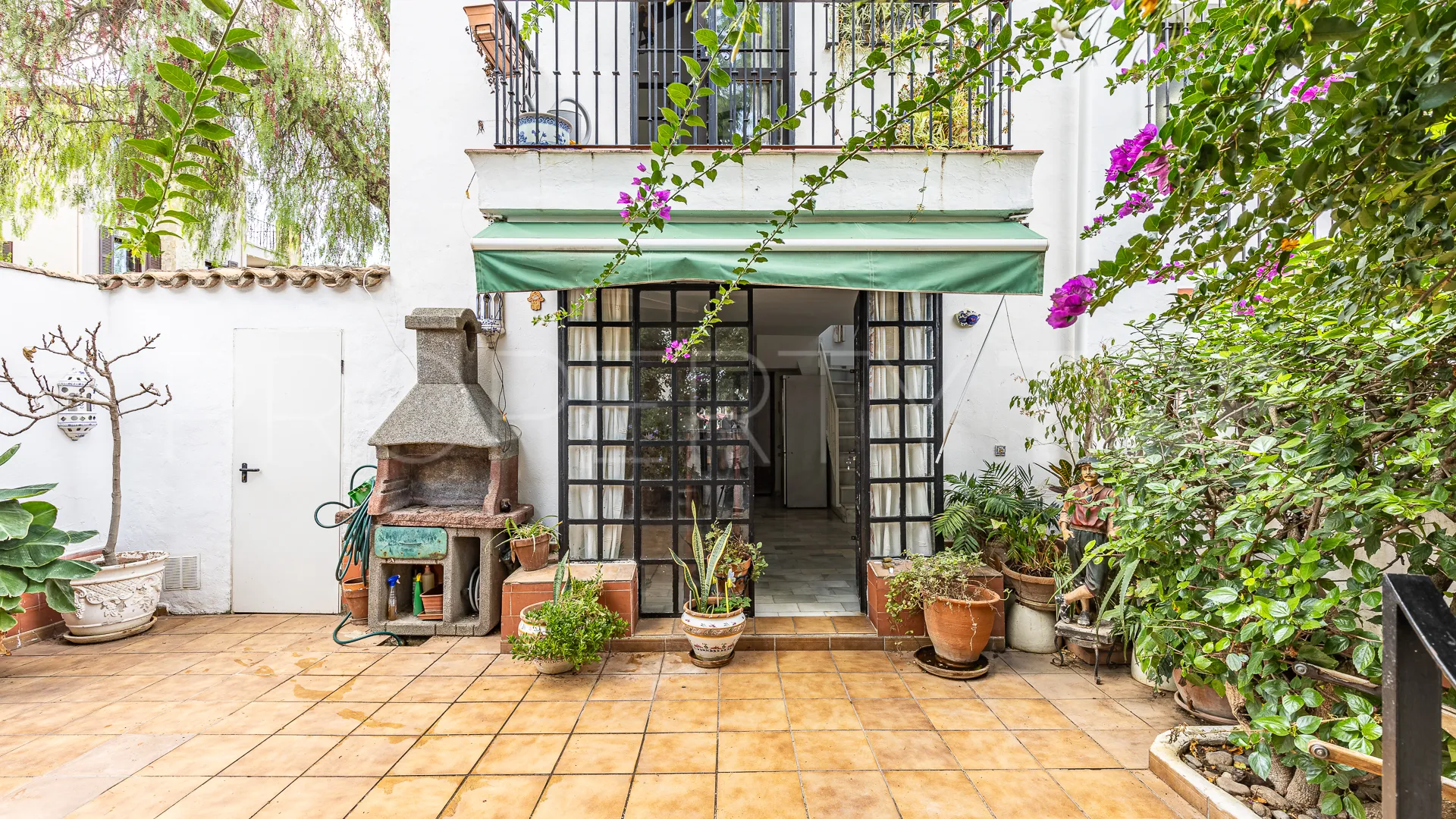 For sale Bello Horizonte 2 bedrooms town house