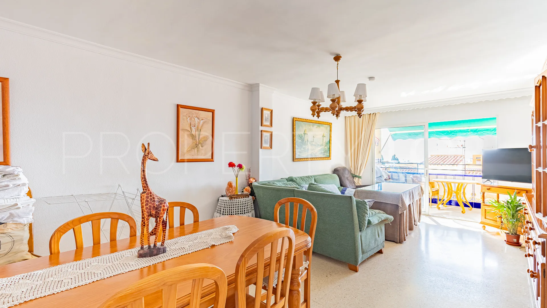 Apartment for sale in Miraflores with 3 bedrooms