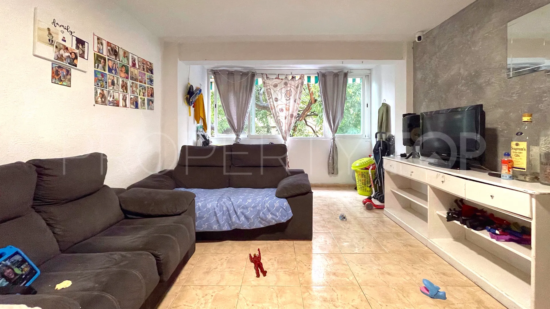 Comprar apartamento en Divina Pastora de 3 dormitorios