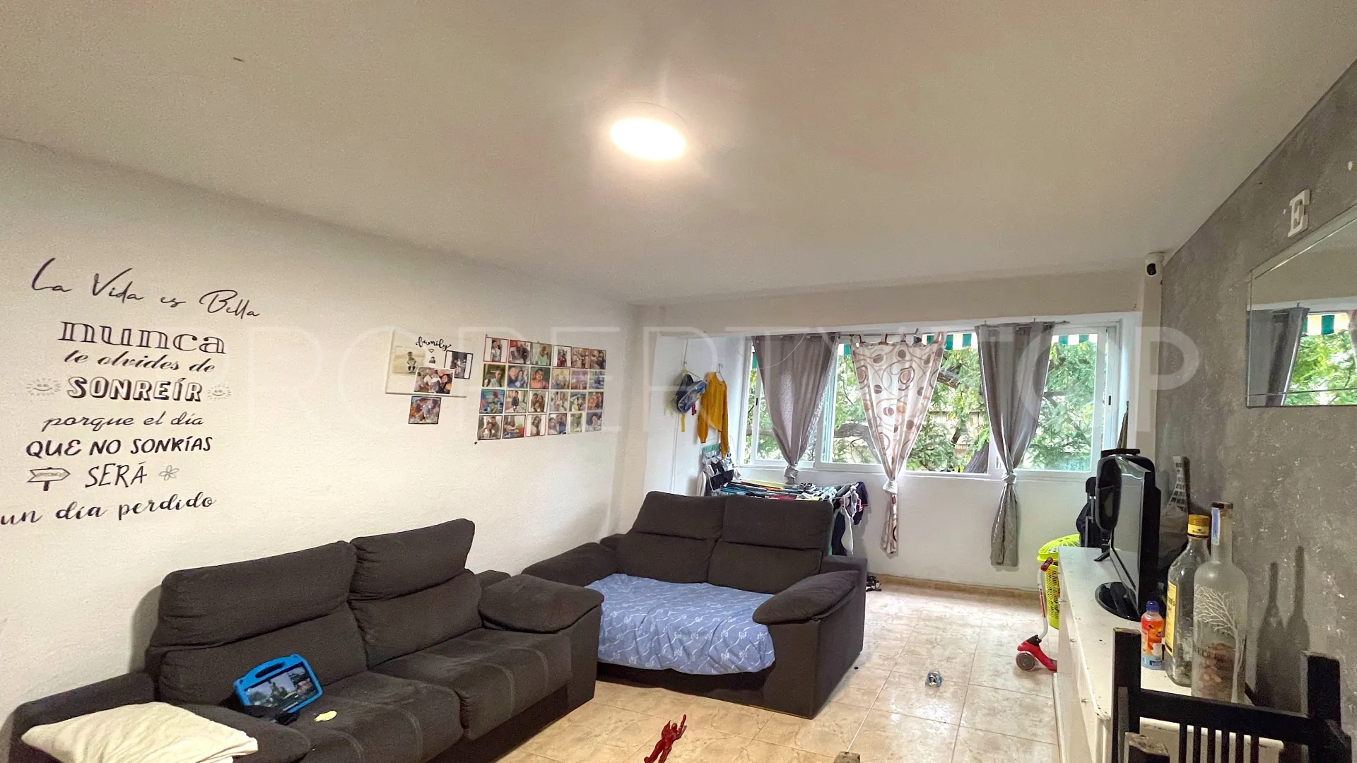 Comprar apartamento en Divina Pastora de 3 dormitorios