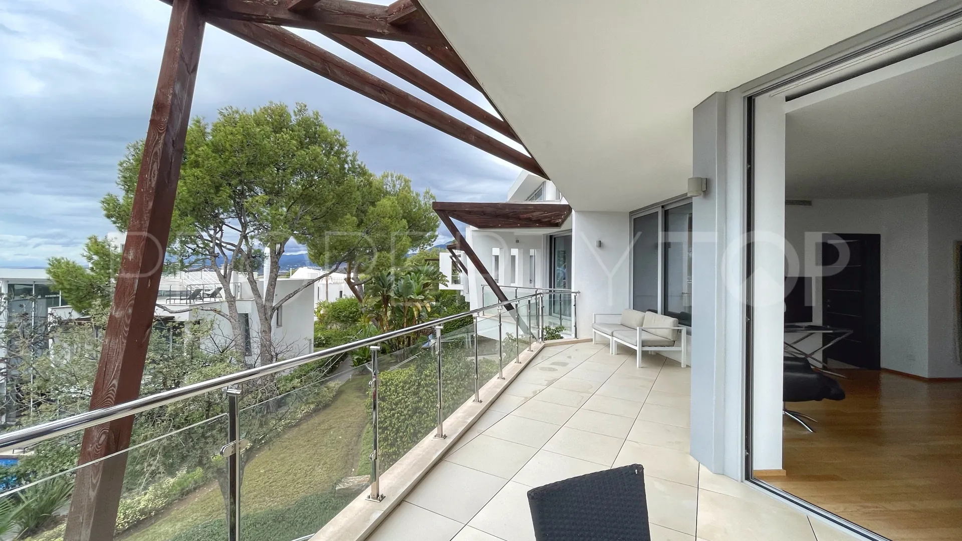 Semi detached house with 5 bedrooms for sale in Meisho Hills