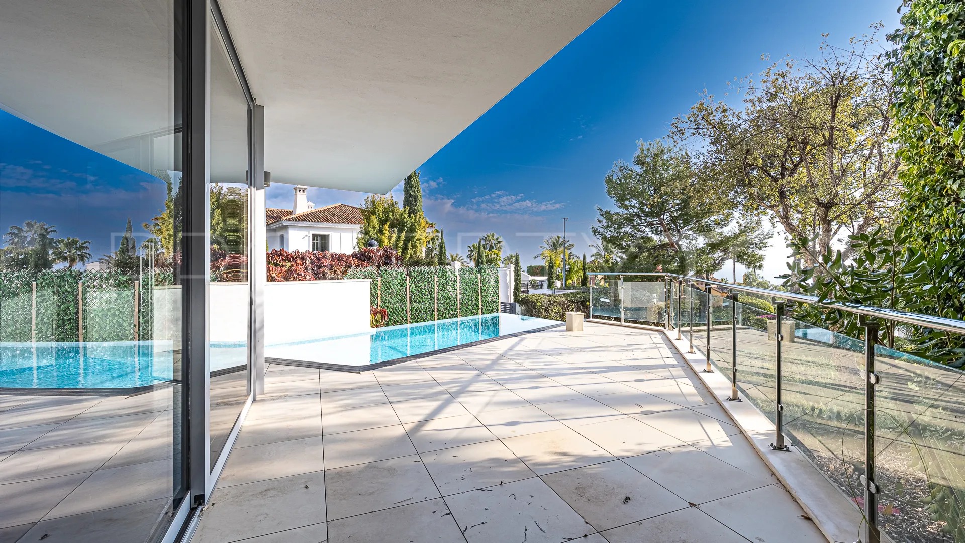 Semi detached house with 5 bedrooms for sale in Meisho Hills