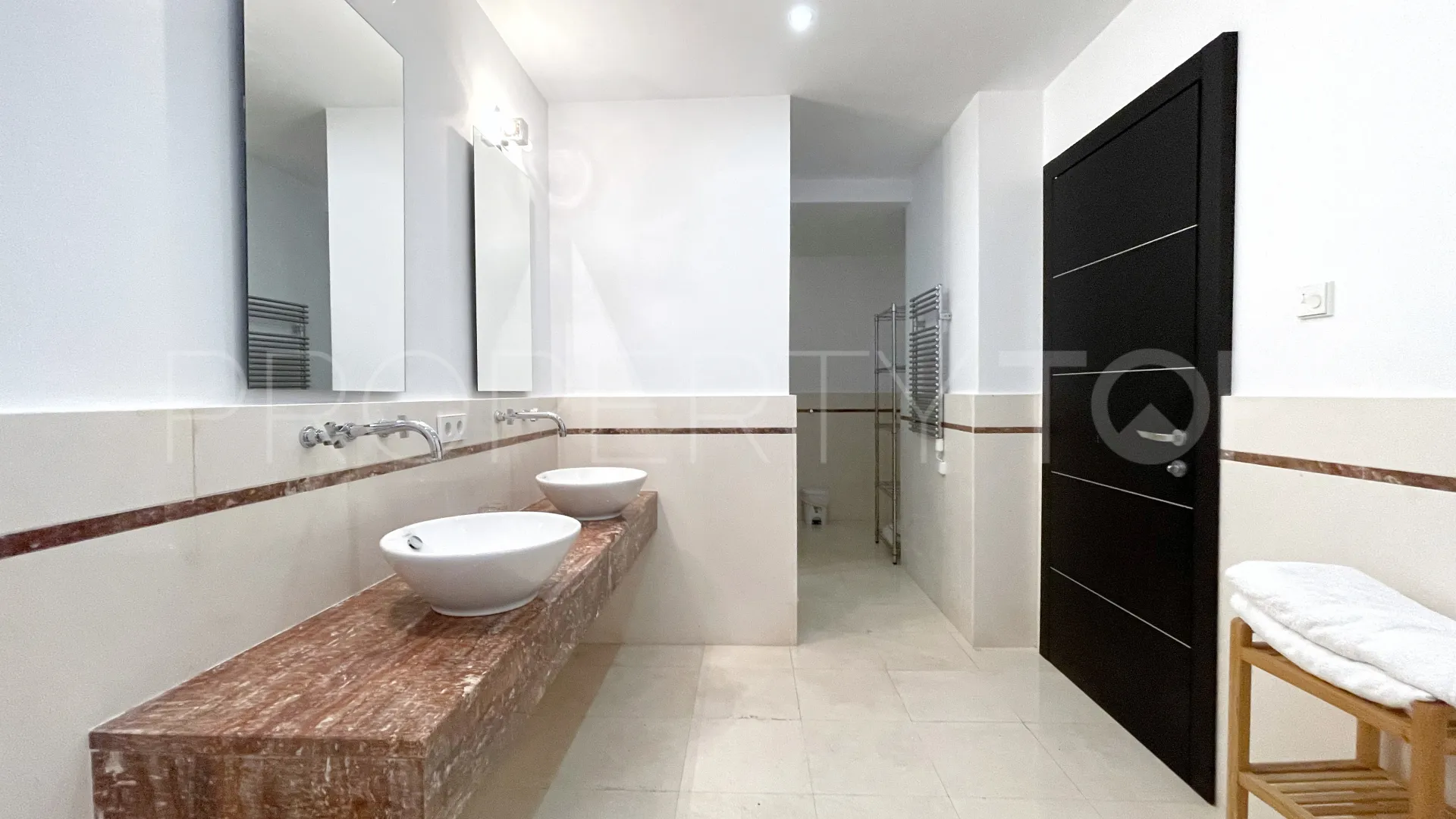 Semi detached house with 5 bedrooms for sale in Meisho Hills