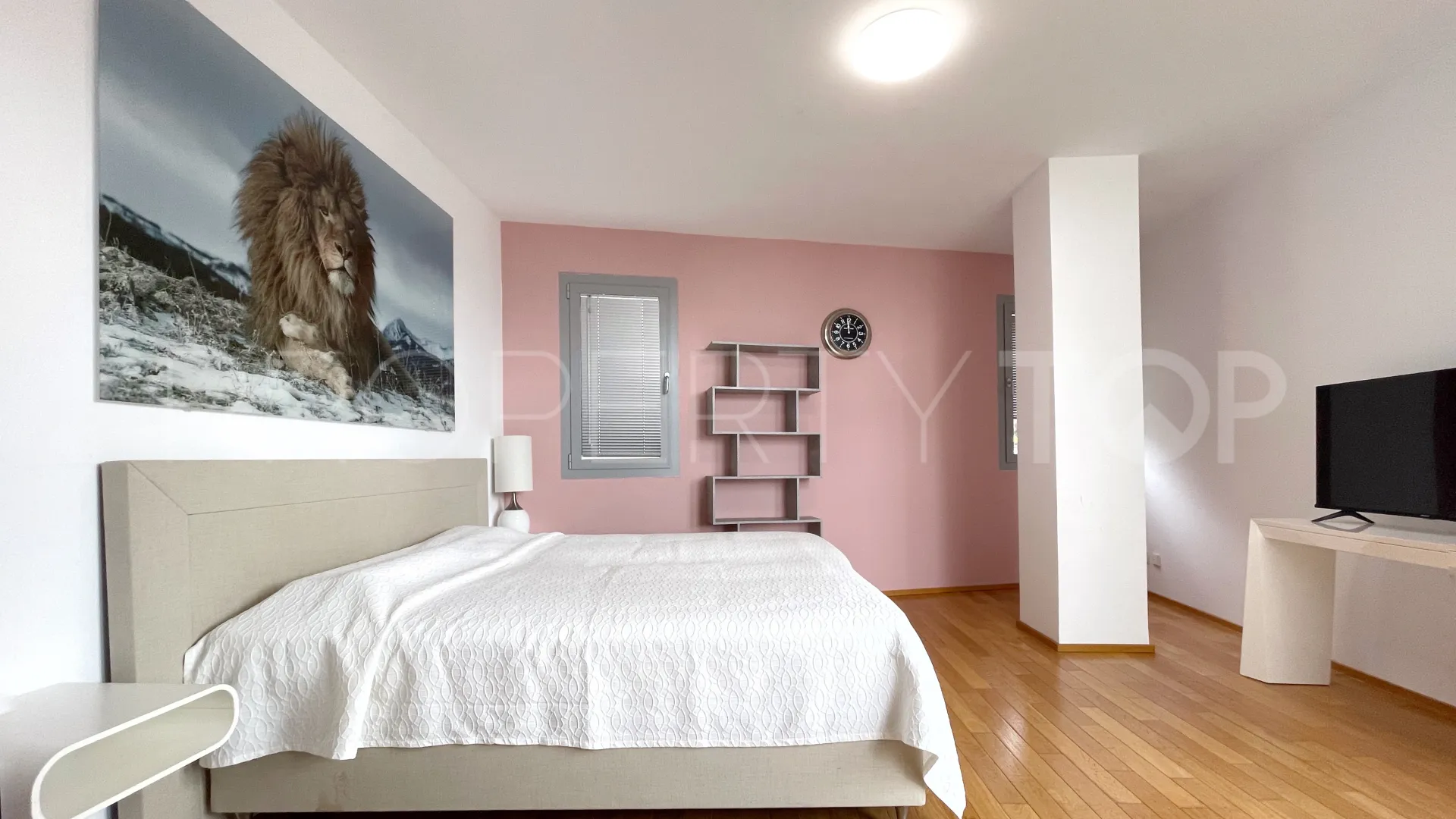Semi detached house with 5 bedrooms for sale in Meisho Hills