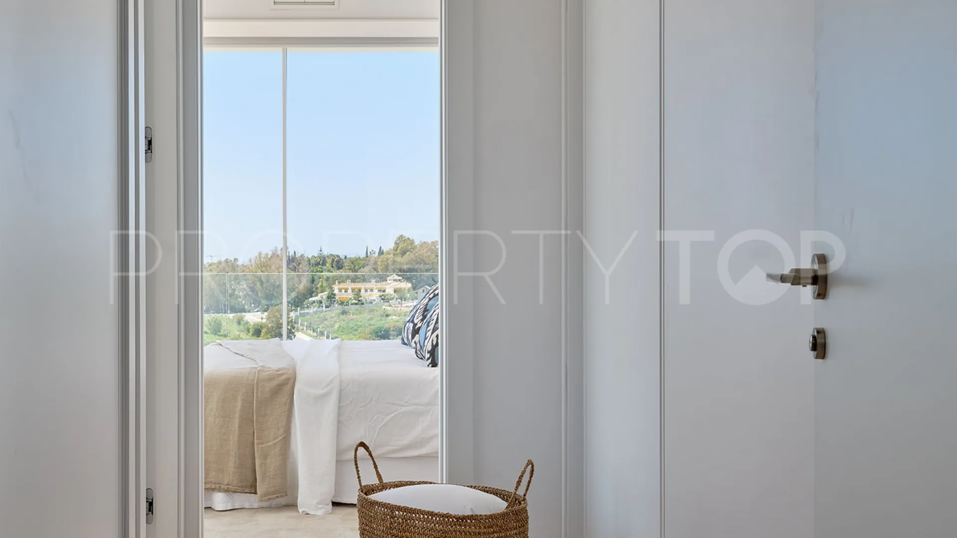 4 bedrooms villa in Xarblanca for sale