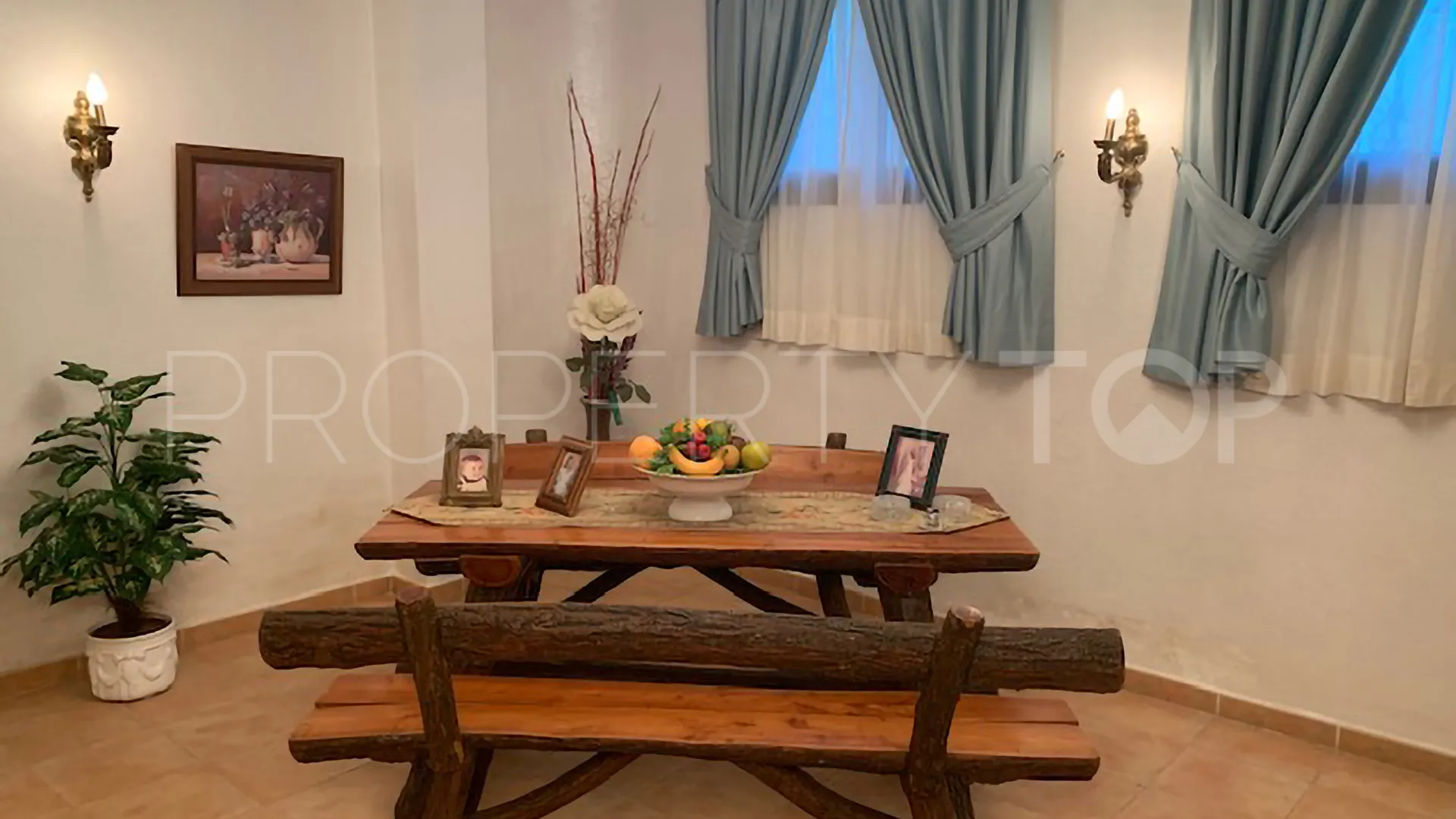 Comprar villa en Alta Vista