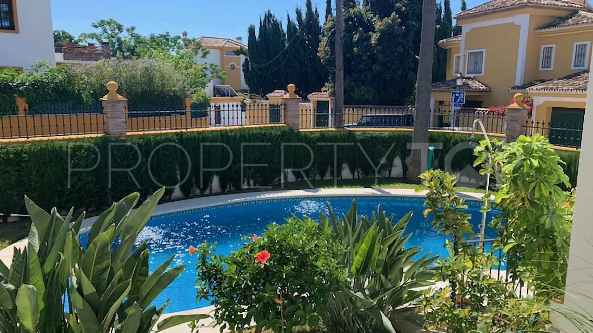 Comprar villa en Alta Vista