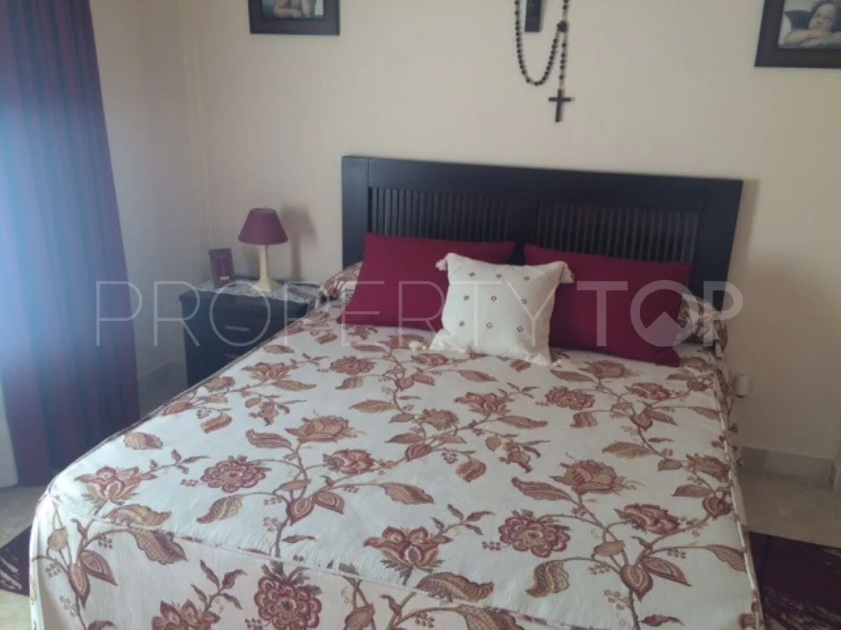 Town house with 4 bedrooms for sale in Selwo Hills