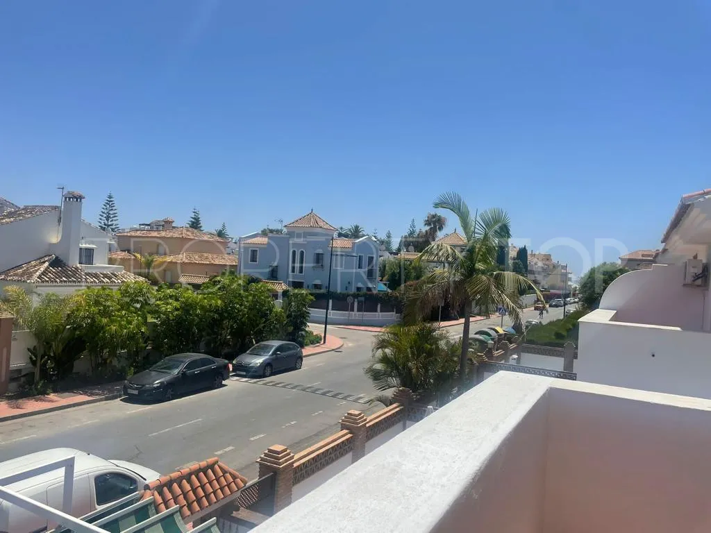 3 bedrooms town house in San Pedro Playa for sale