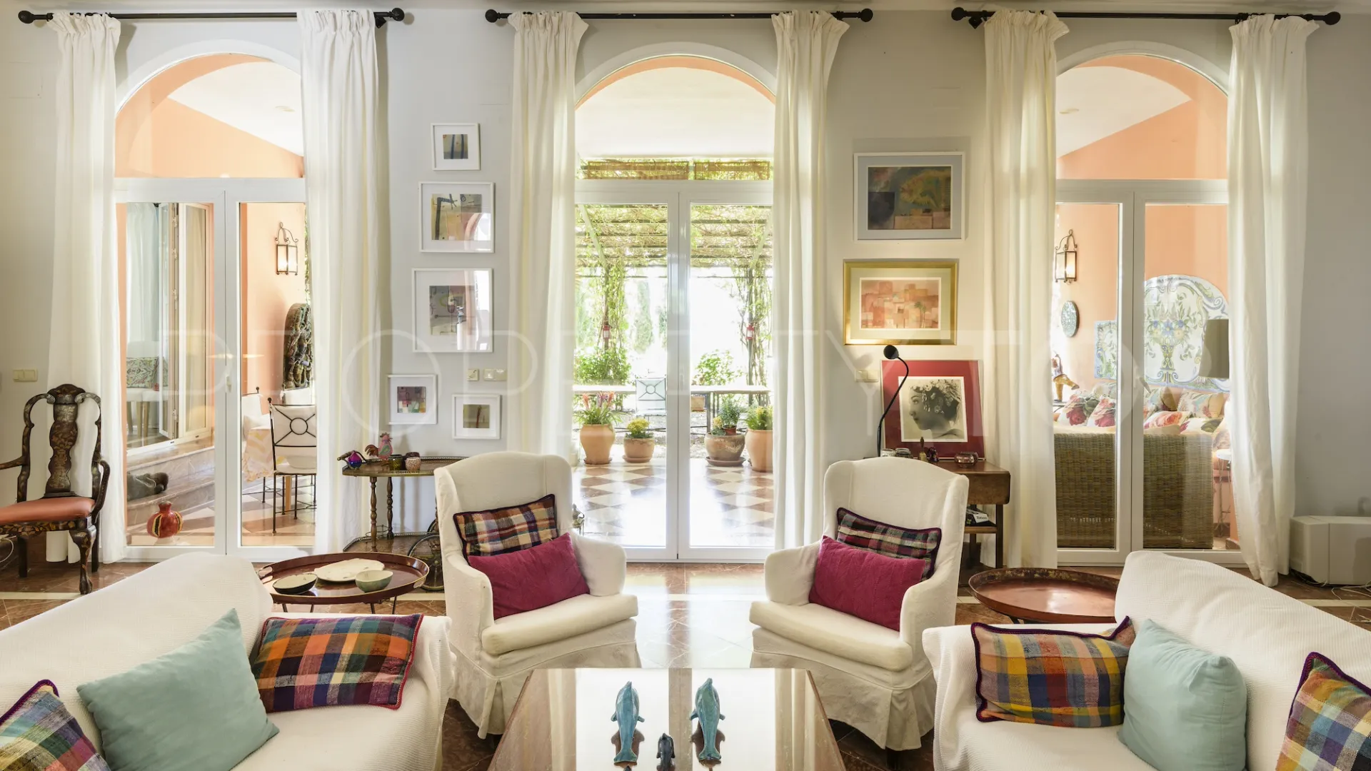 Casa de campo a la venta en Gaucin de 9 dormitorios