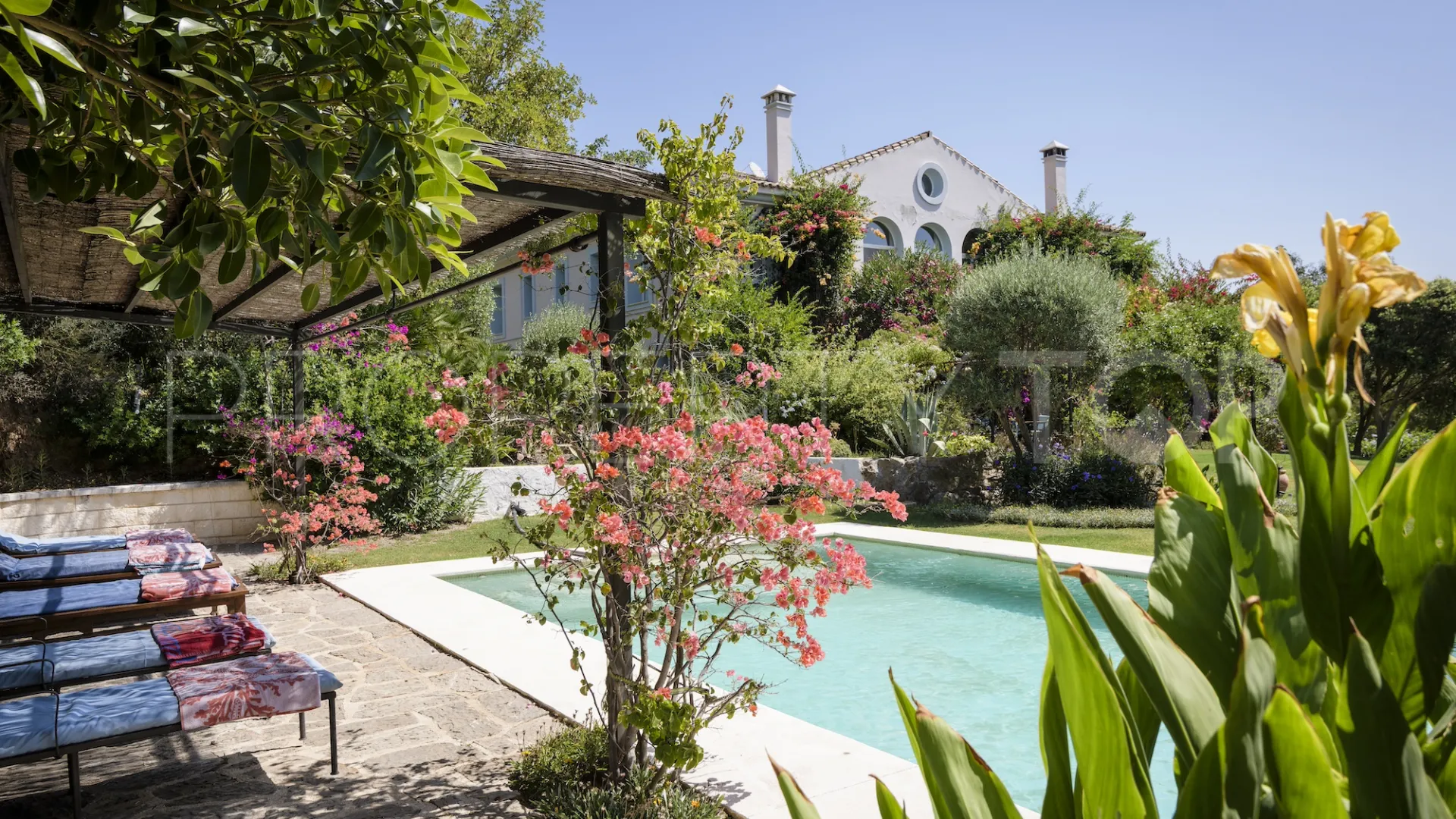Casa de campo a la venta en Gaucin de 9 dormitorios