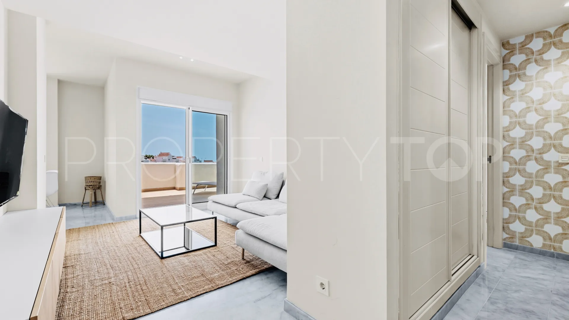 Buy 2 bedrooms apartment in Valle Romano