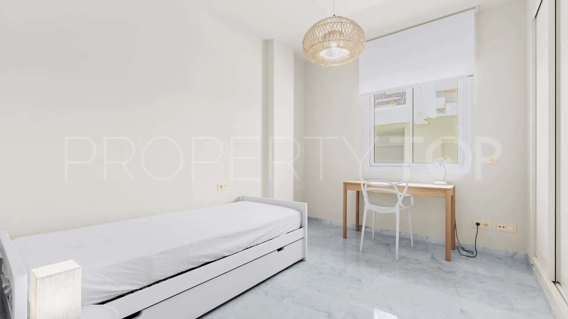 Buy 2 bedrooms apartment in Valle Romano