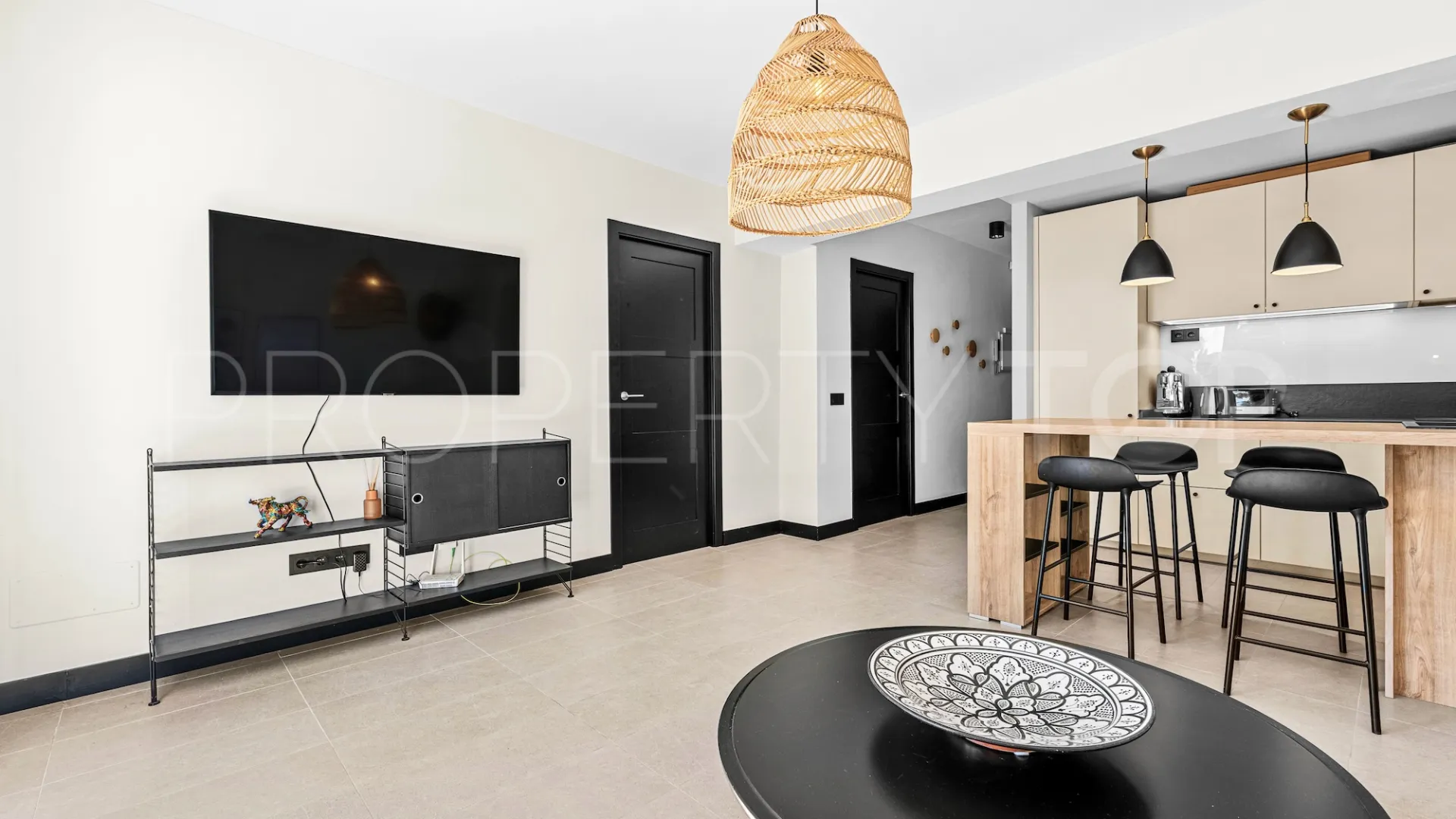 Comprar apartamento planta baja en Nueva Andalucia