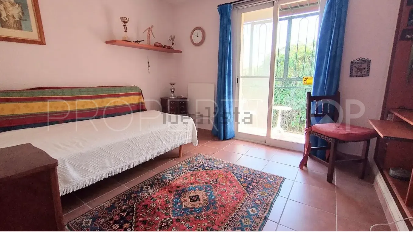 Se vende villa en Linda Vista Alta de 4 dormitorios