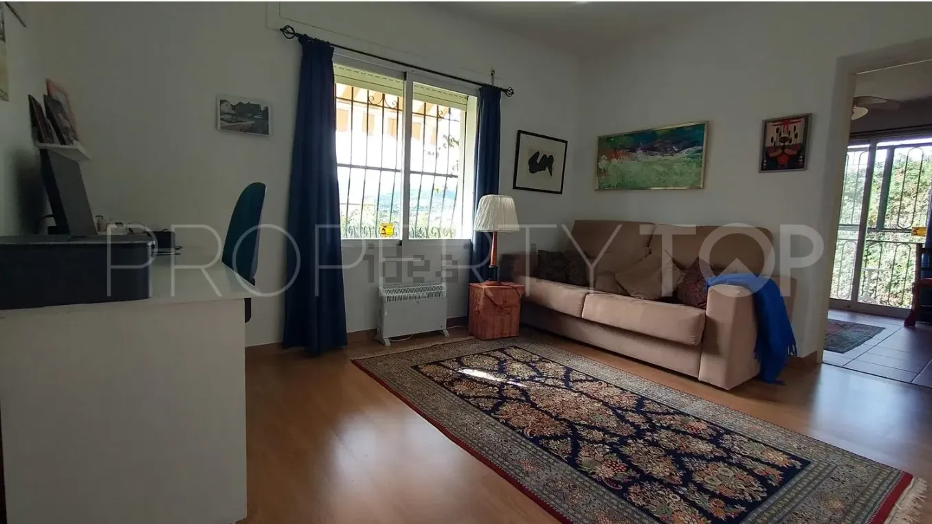 Se vende villa en Linda Vista Alta de 4 dormitorios
