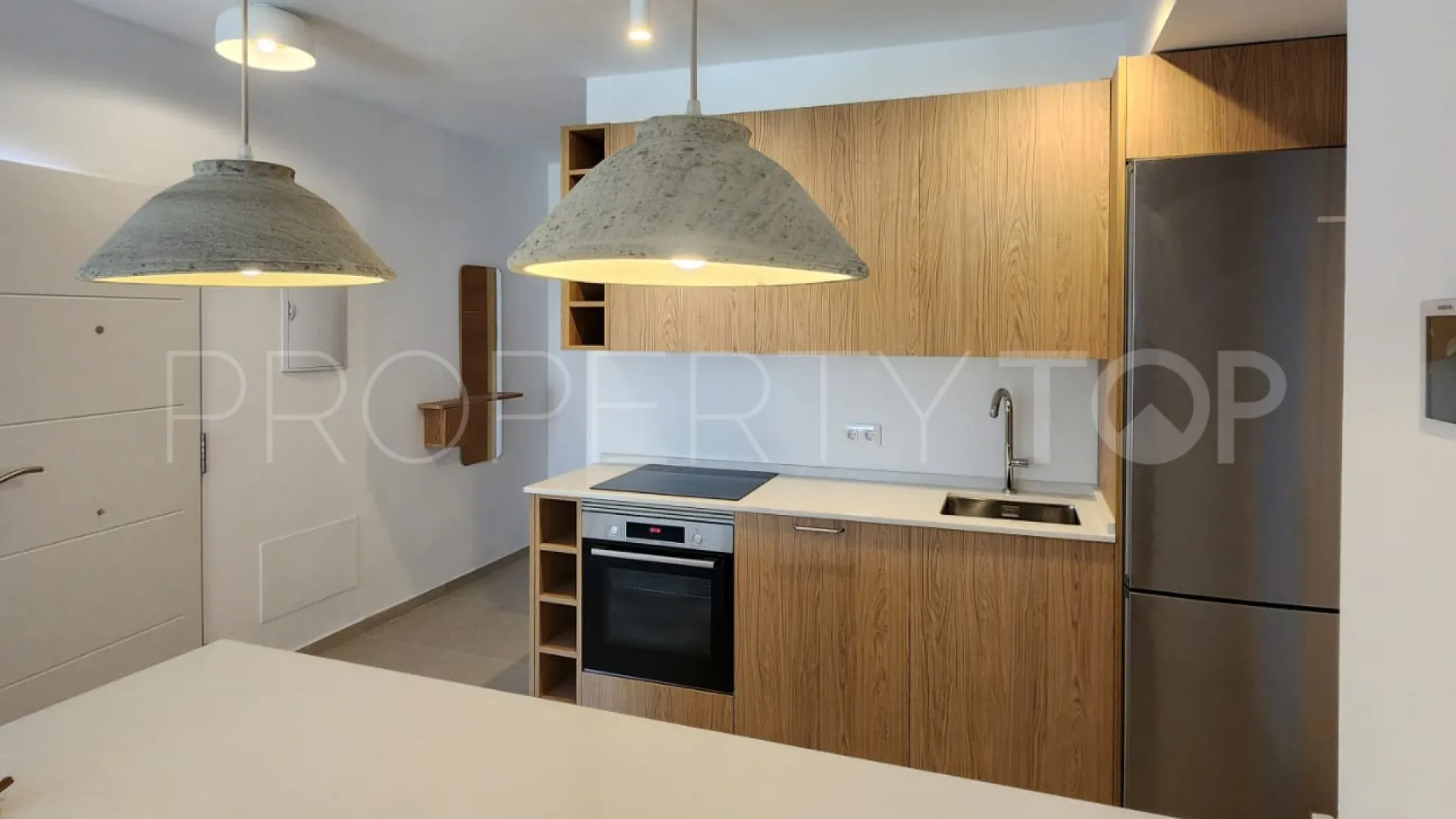 Comprar apartamento planta baja en Los Dragos