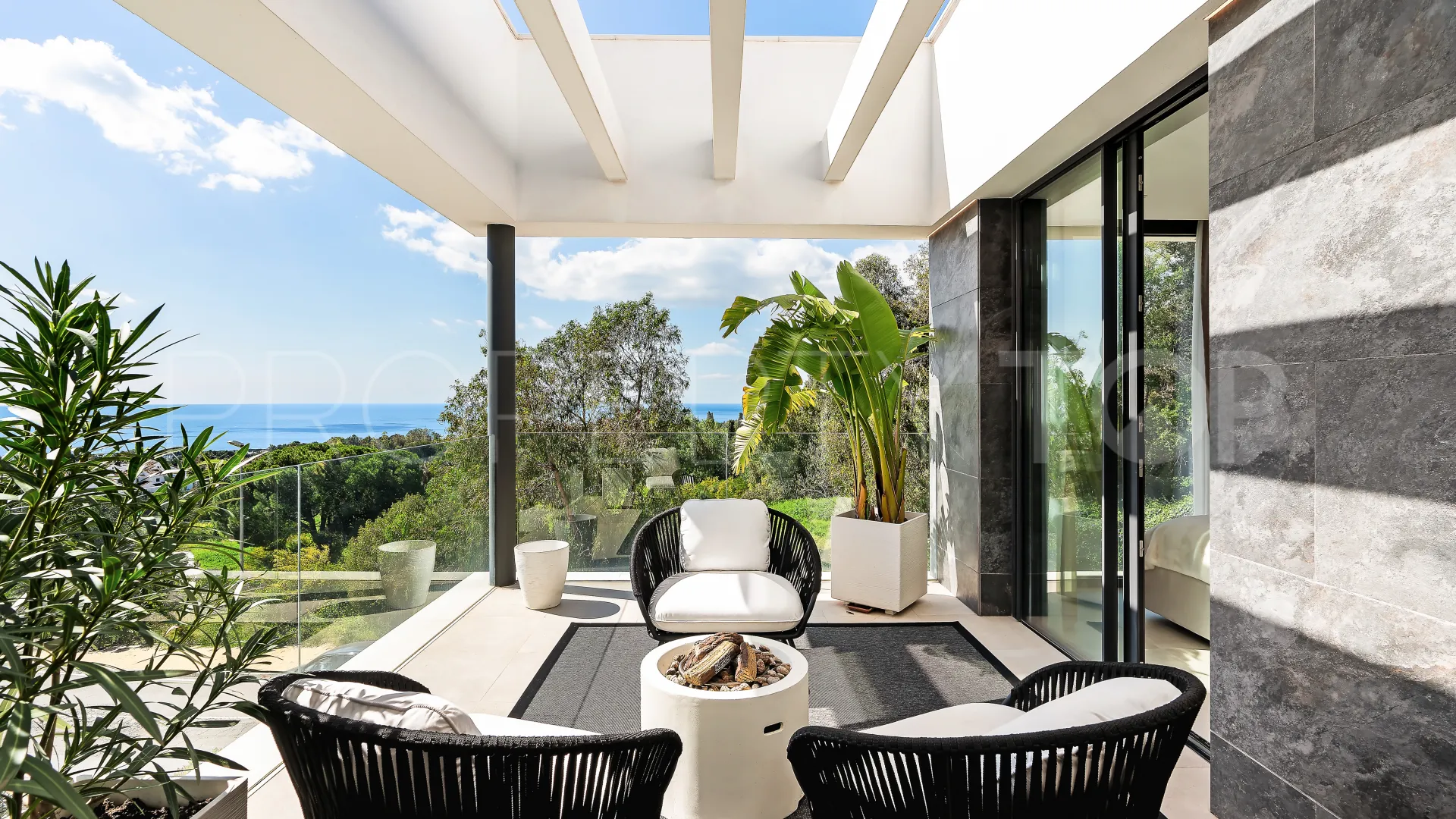 For sale Sierra Blanca villa