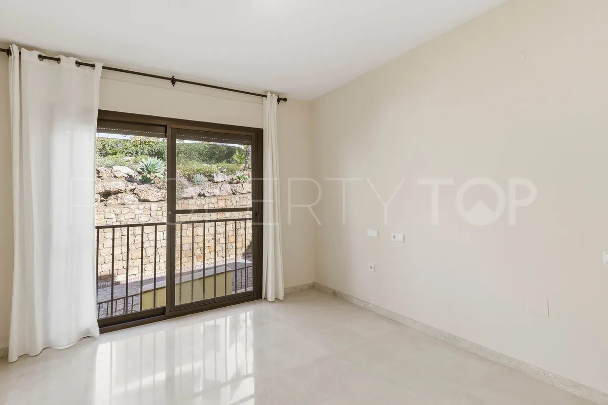 Apartment for sale in Los Arqueros with 4 bedrooms