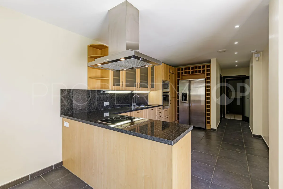 Villa for sale in Los Arqueros