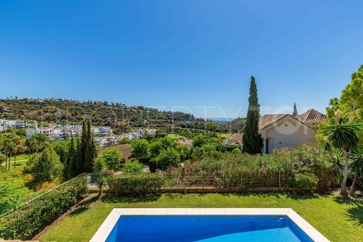 Villa for sale in Los Arqueros