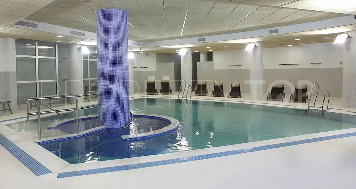 Estepona, apartamento a la venta