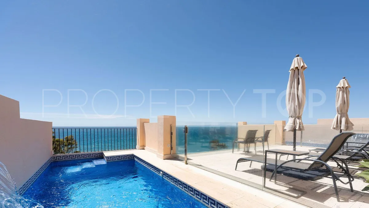 Buy Estepona apartment