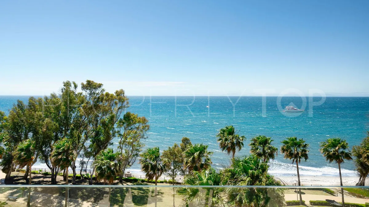 Buy Estepona apartment