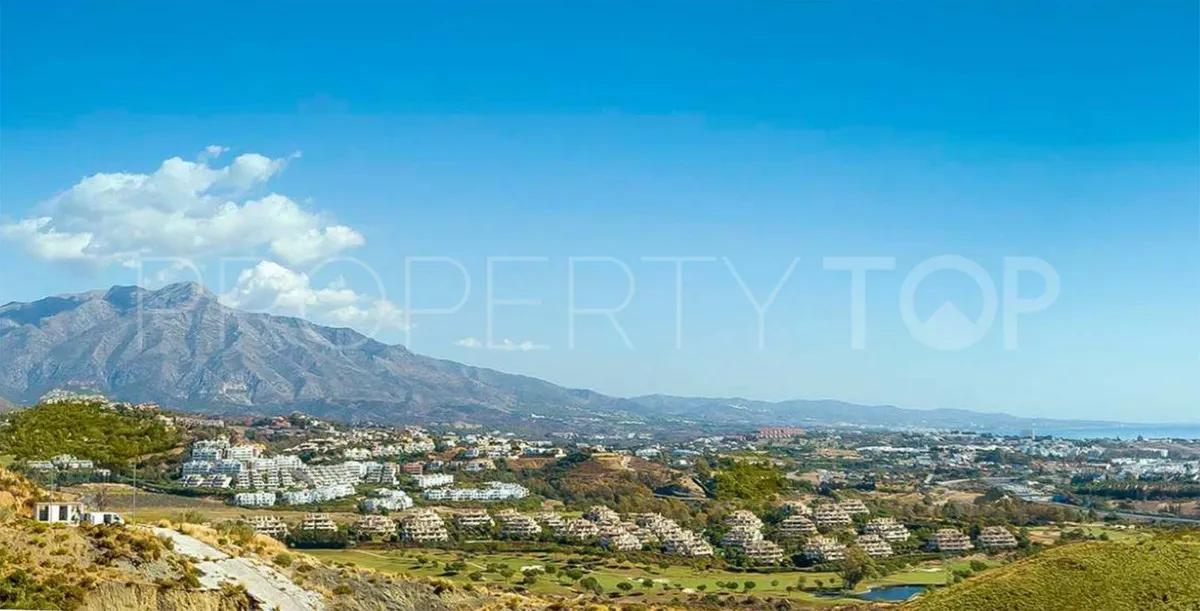 For sale villa in Benahavis with 3 bedrooms