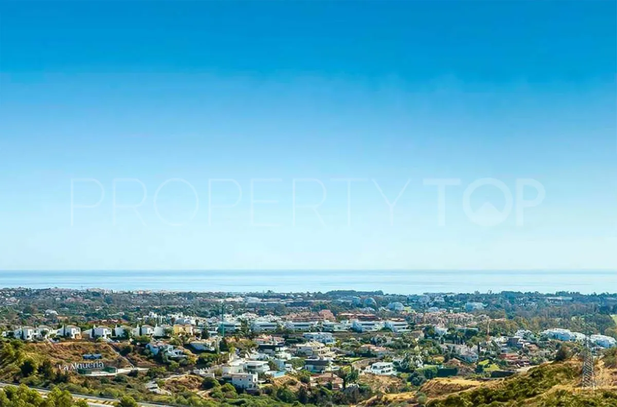 For sale villa in Benahavis with 3 bedrooms
