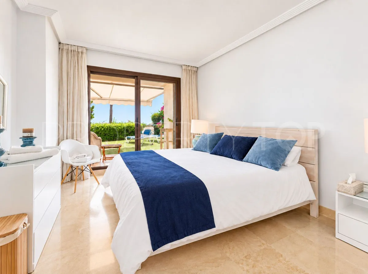 Apartamento planta baja a la venta de 3 dormitorios en Los Arqueros