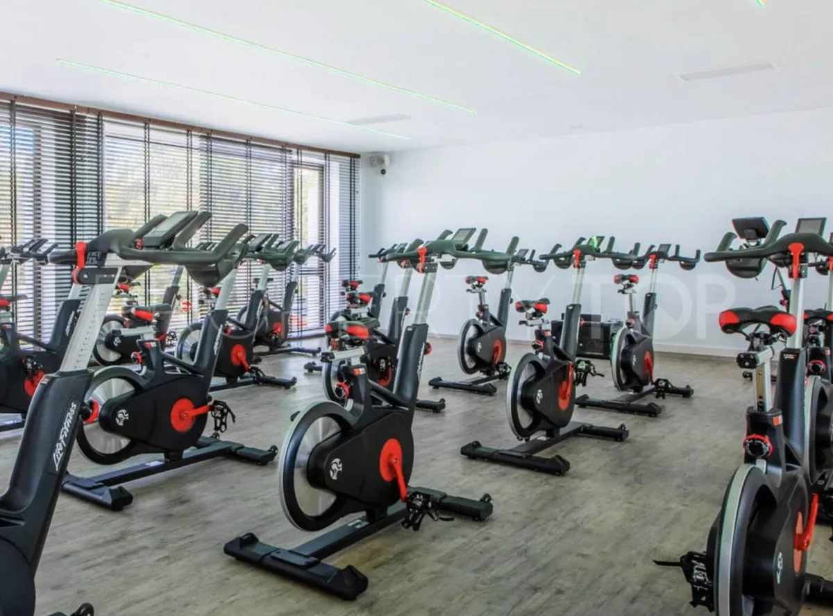 Apartamento planta baja a la venta de 3 dormitorios en Los Arqueros