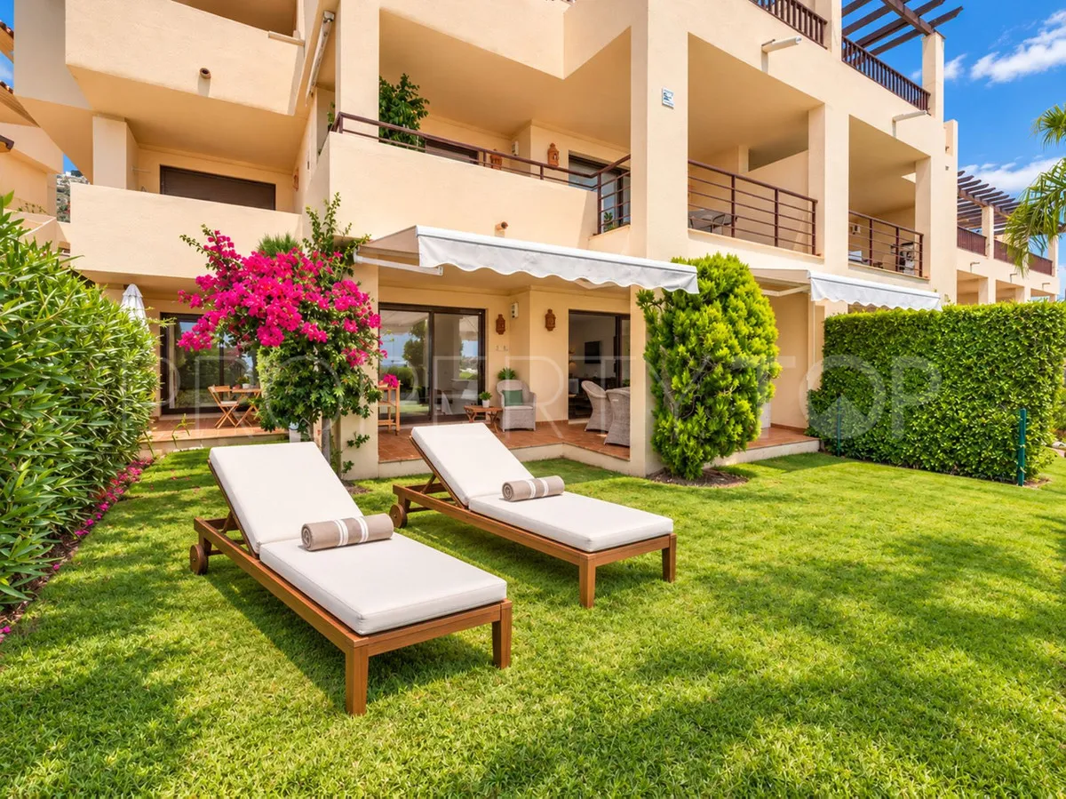 Apartamento planta baja a la venta de 3 dormitorios en Los Arqueros