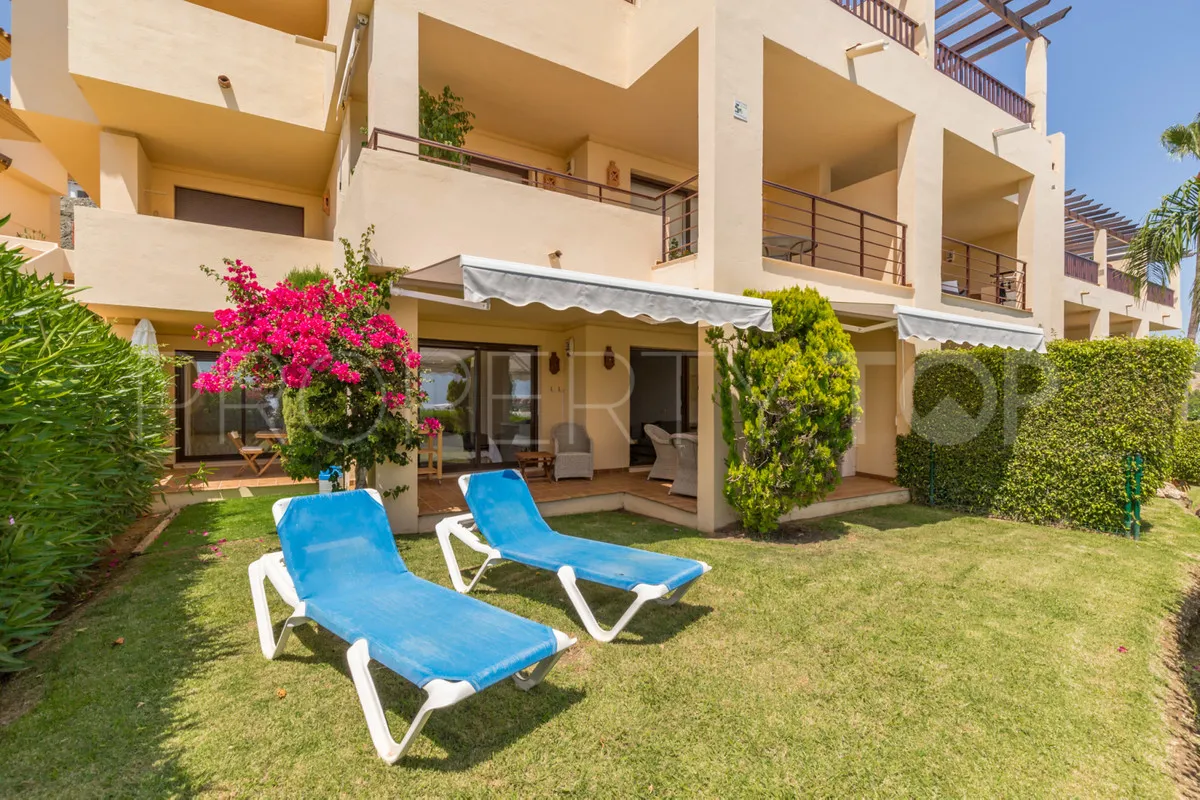 Apartamento planta baja a la venta de 3 dormitorios en Los Arqueros