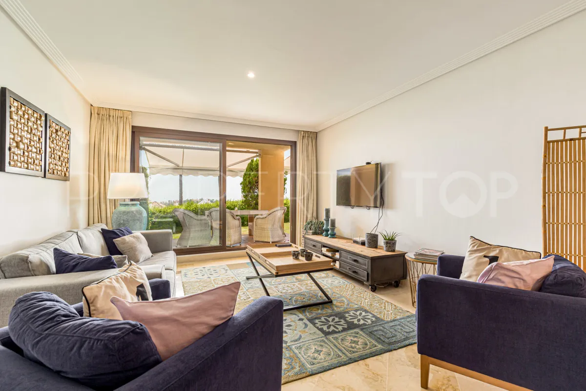 Apartamento planta baja a la venta de 3 dormitorios en Los Arqueros