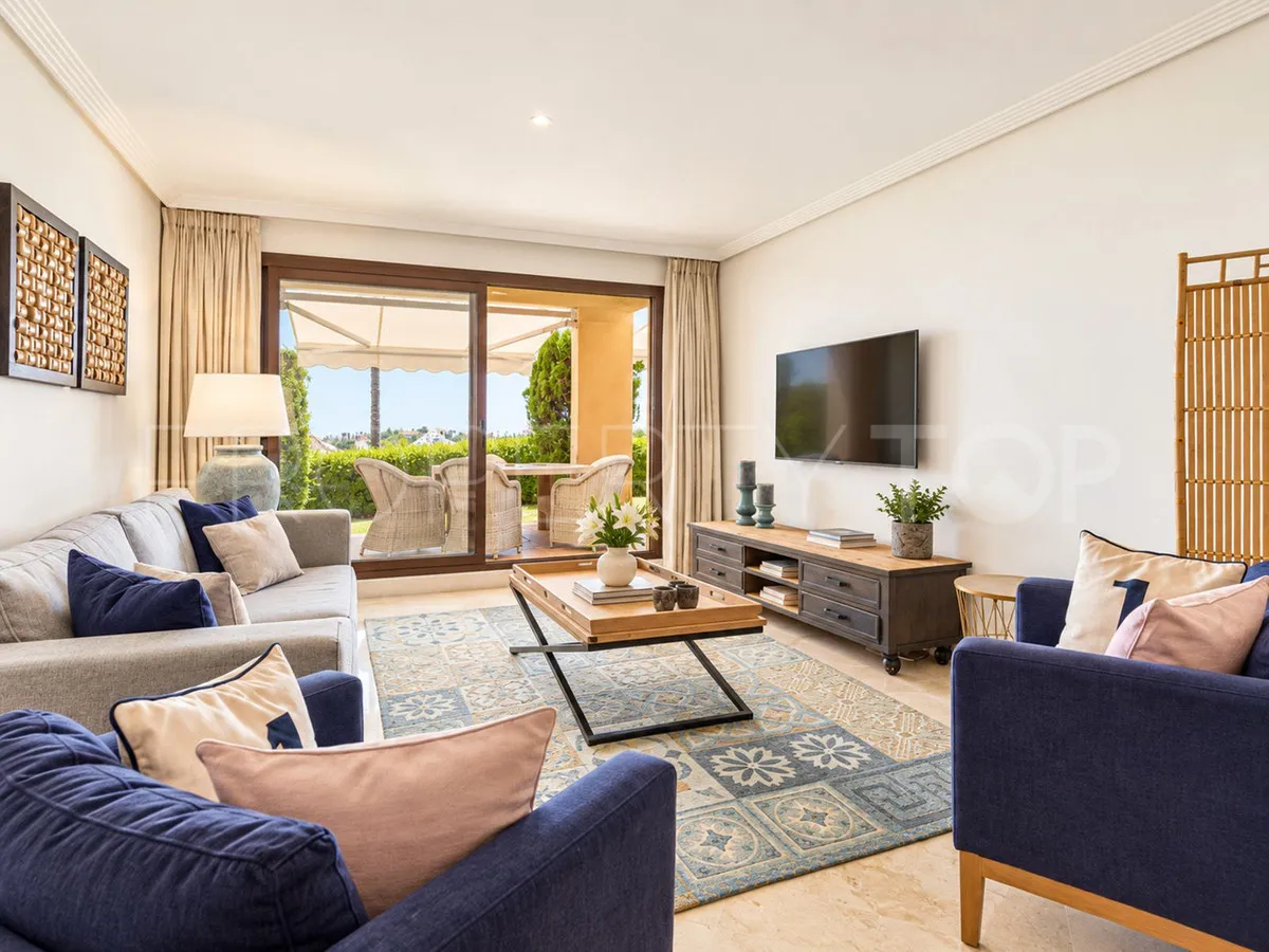 Apartamento planta baja a la venta de 3 dormitorios en Los Arqueros