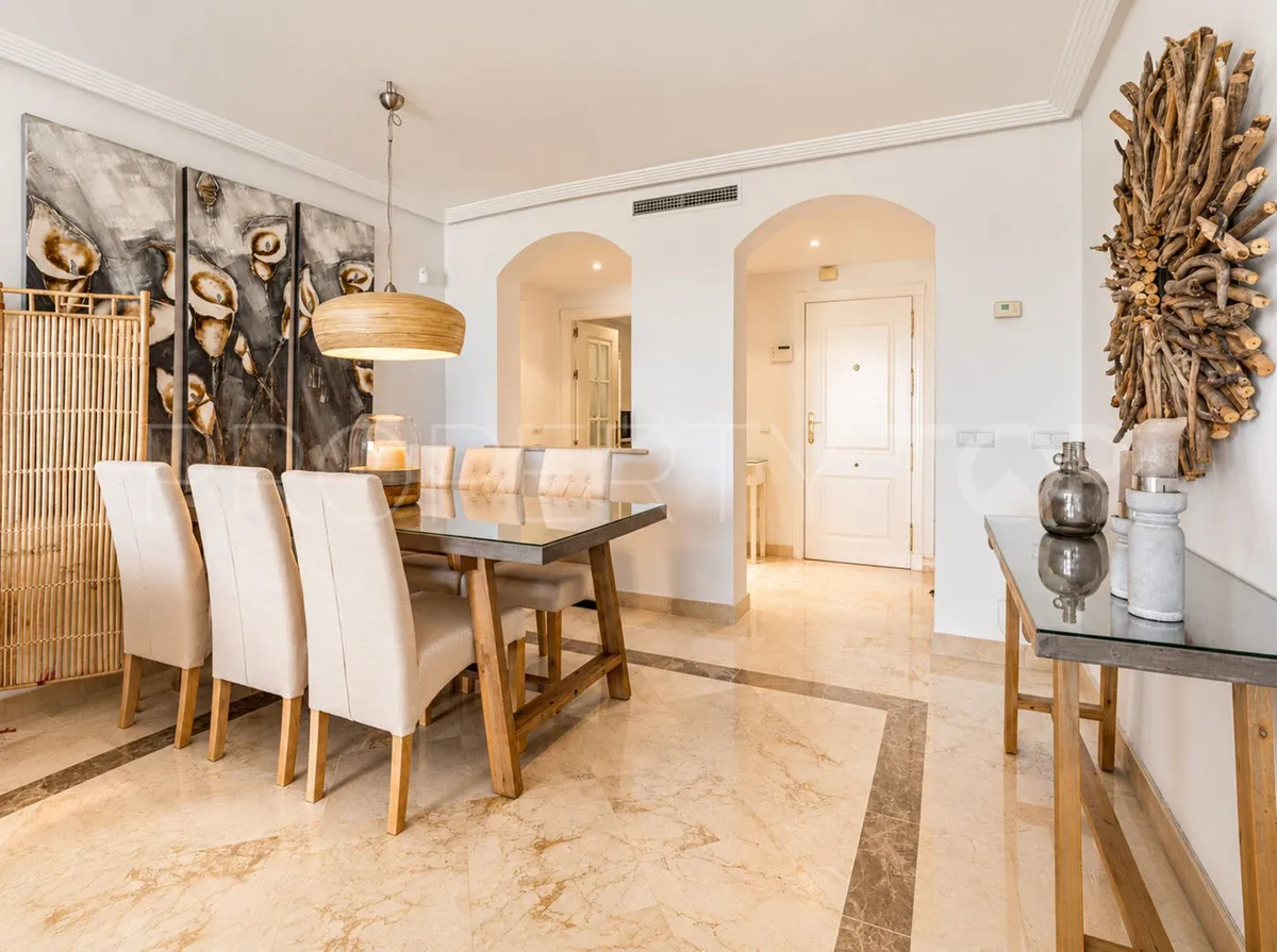 Apartamento planta baja a la venta de 3 dormitorios en Los Arqueros
