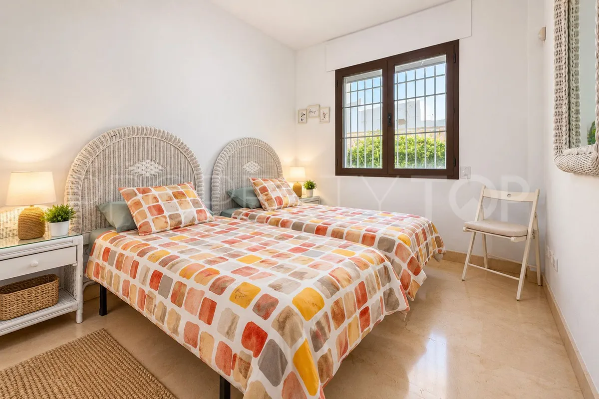 Los Arqueros 2 bedrooms ground floor apartment for sale