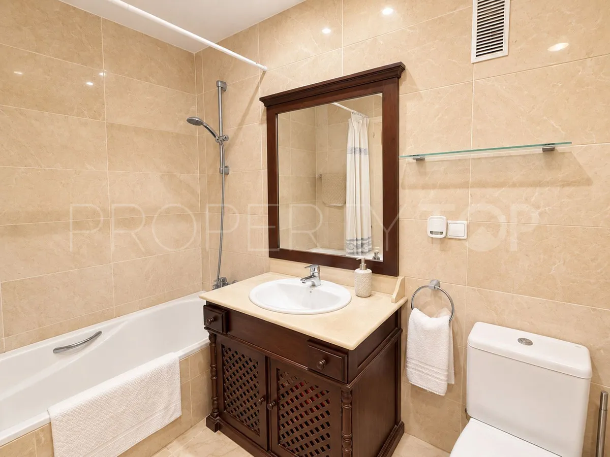 Apartamento en venta en Los Arqueros con 2 dormitorios