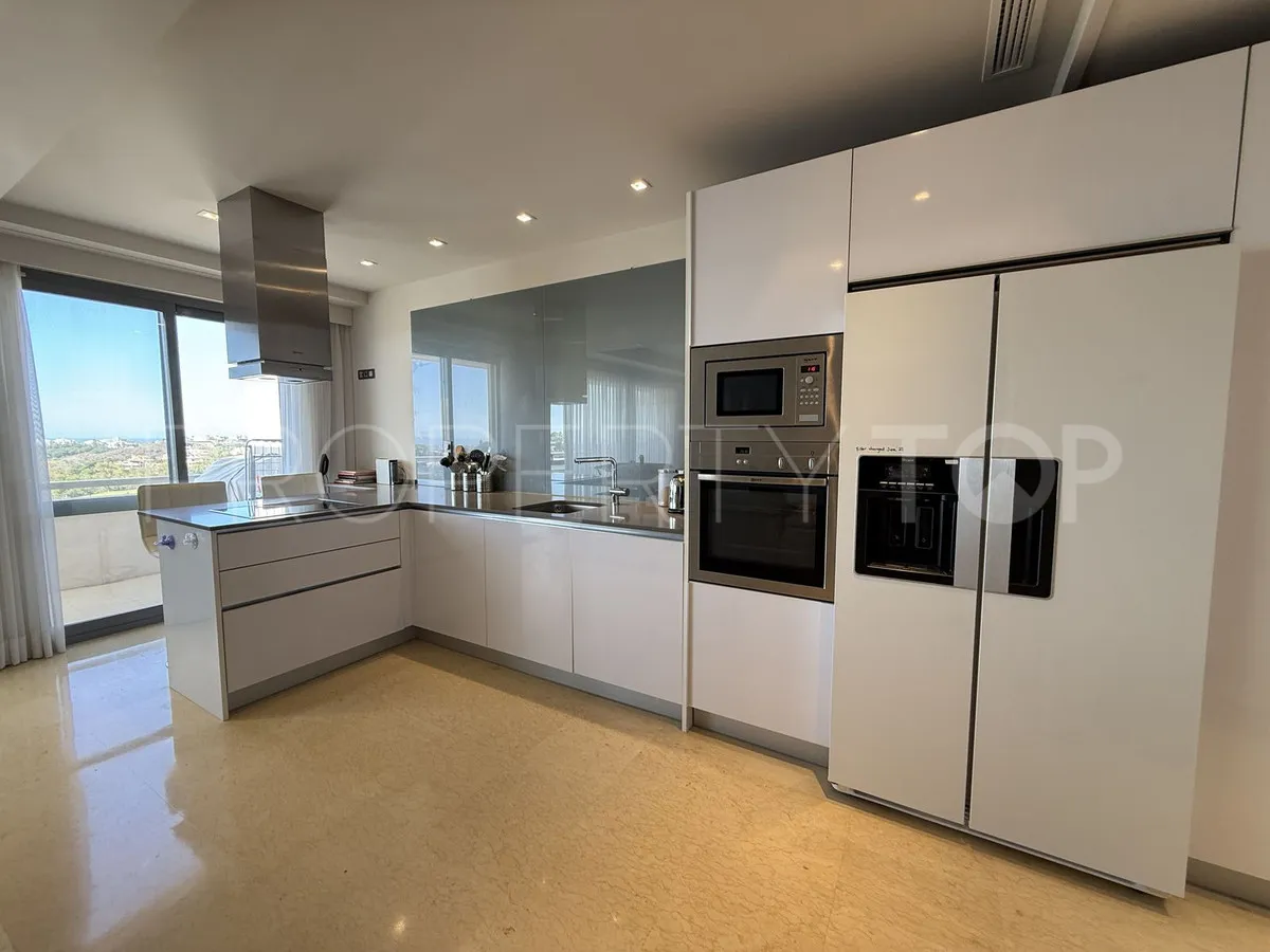 Penthouse for sale in Los Arqueros with 2 bedrooms