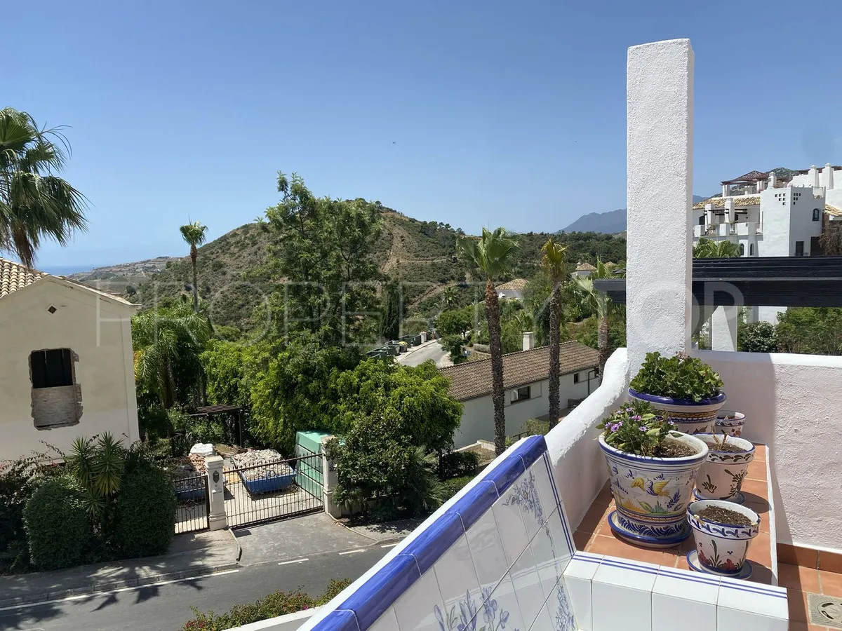 For sale town house in Los Arqueros