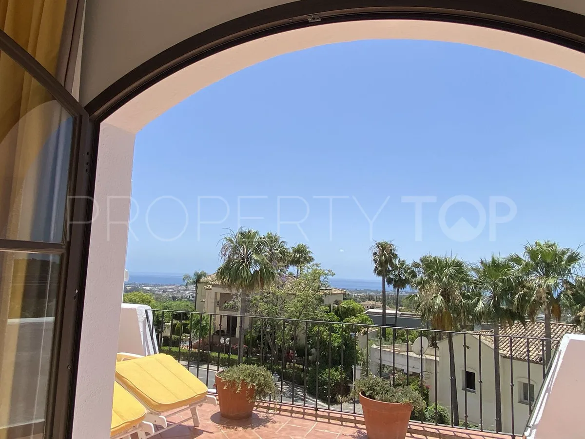 For sale town house in Los Arqueros