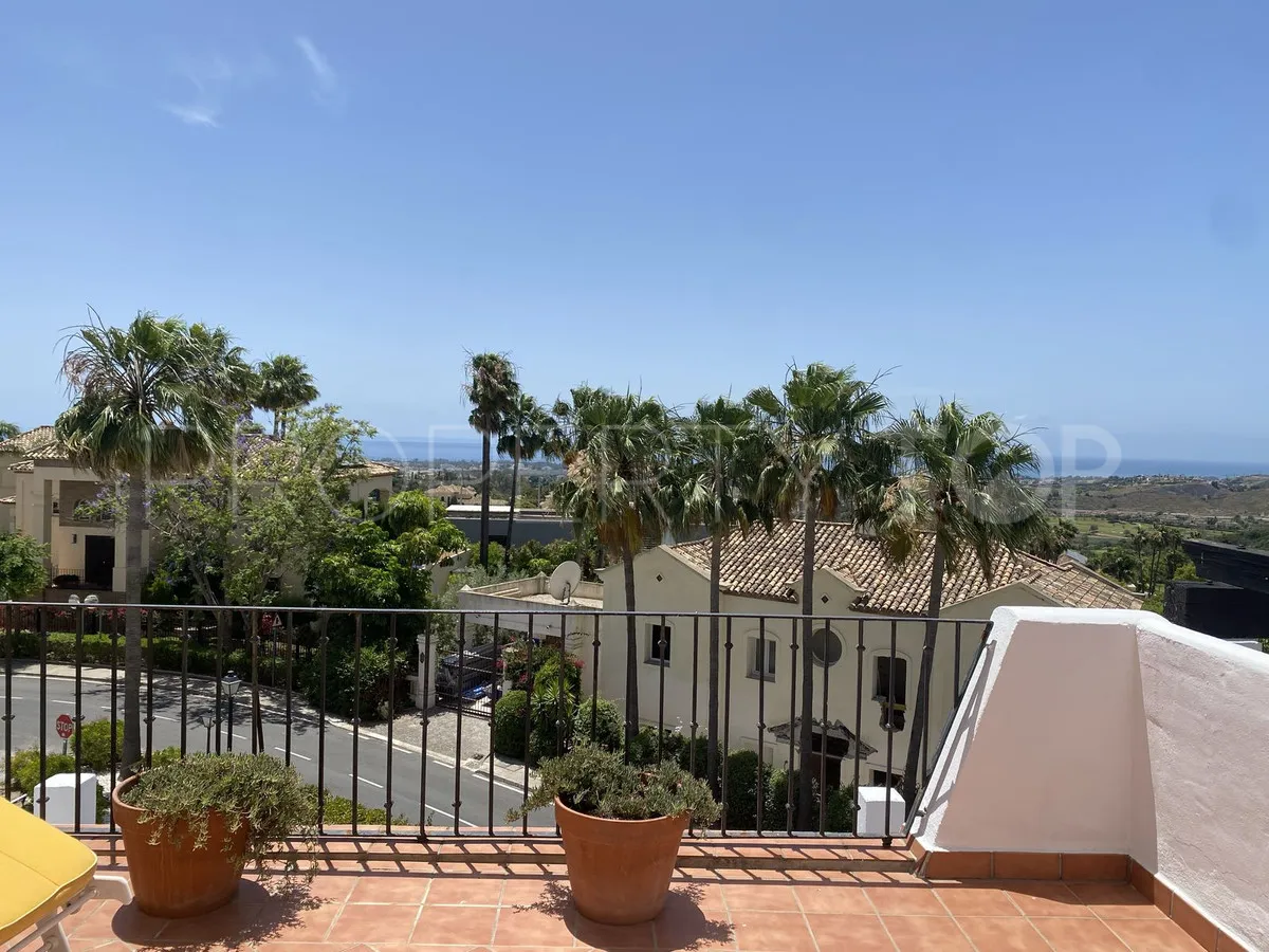 For sale town house in Los Arqueros